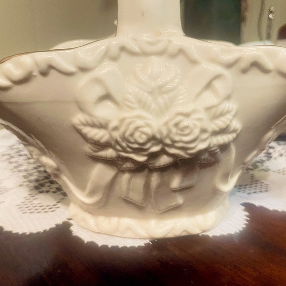 A beautiful ceramic vintage basket - Picture 3 of 8